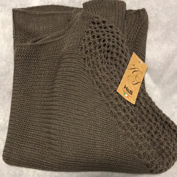 Wool Sweater | Small - Picture 6 of 6